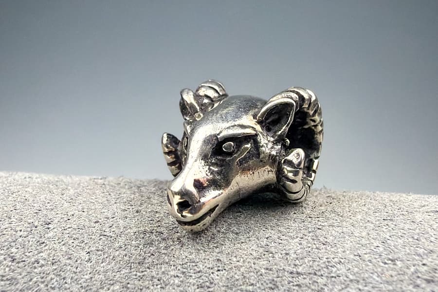 Silber Anhänger \Widderkopf\